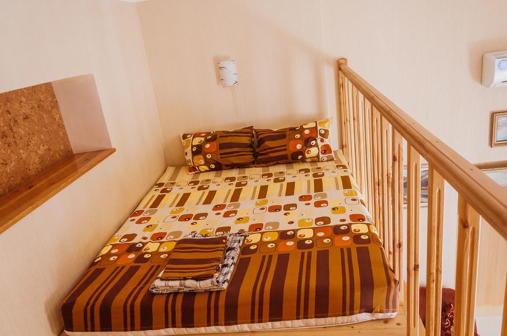 Apartment Na Shevchenka 3 利沃夫 外观 照片